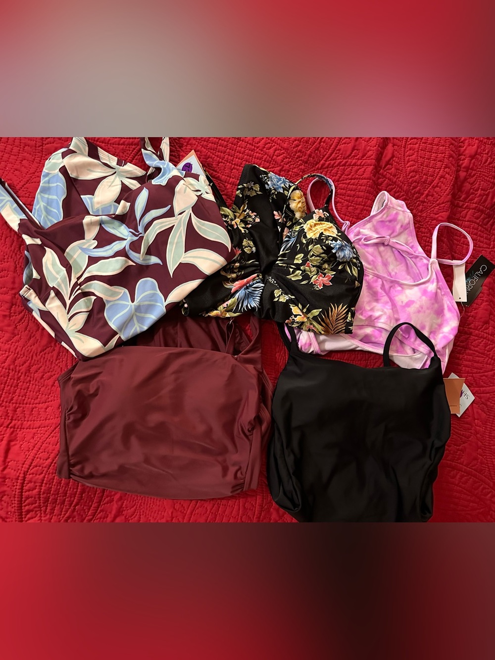 New with tags Shade & Shore Mixed Women's one piece Swimsuits size Medium